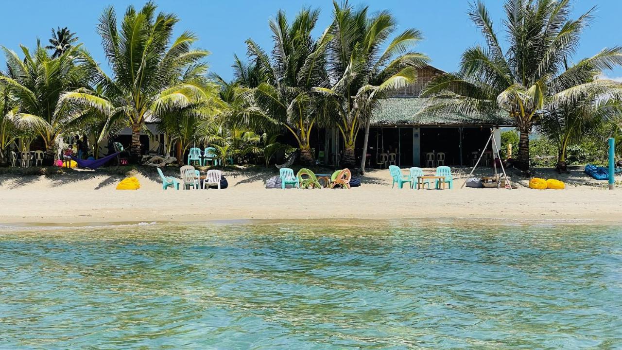 Footprints Beach Resort Agpudlos Eksteriør bilde
