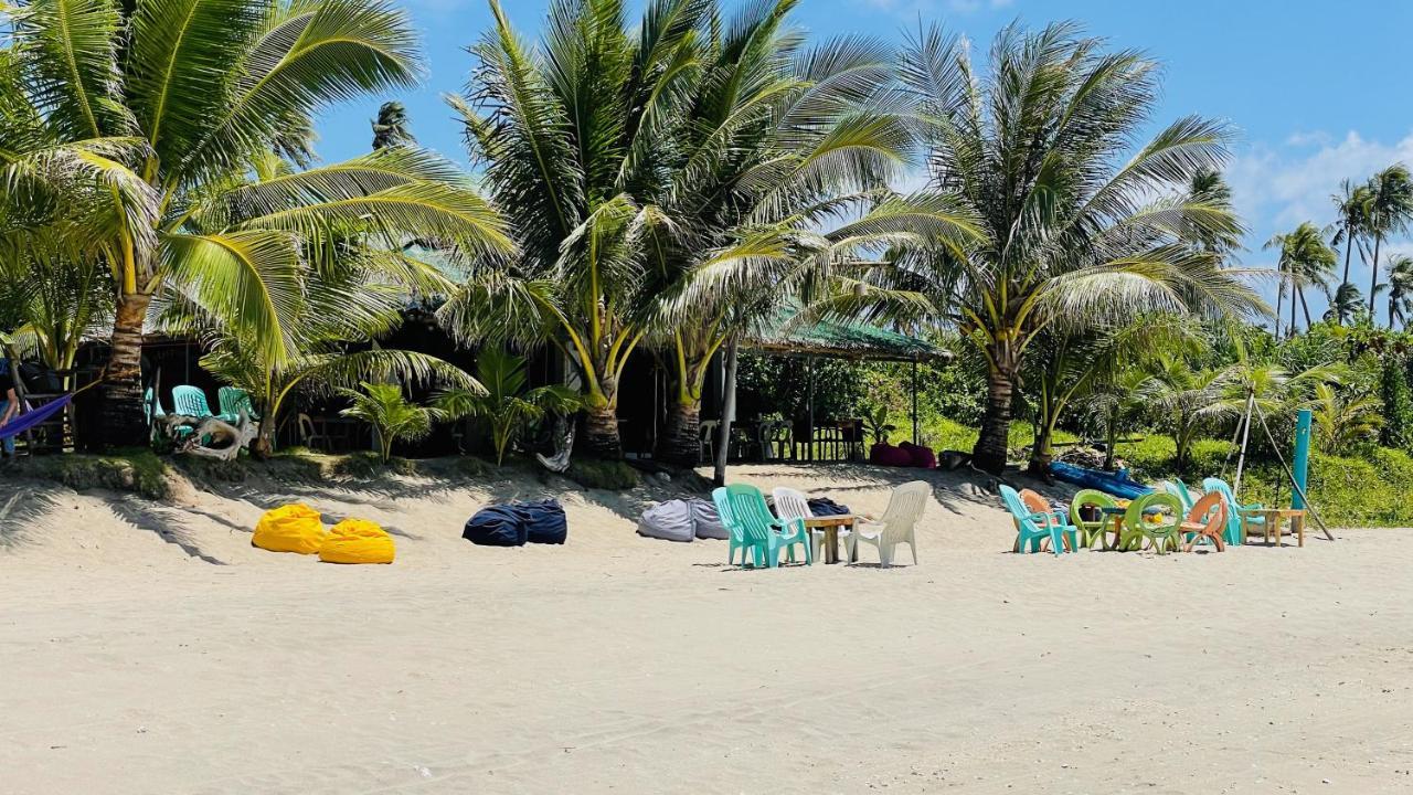 Footprints Beach Resort Agpudlos Eksteriør bilde
