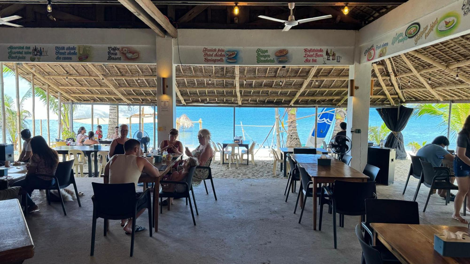 Footprints Beach Resort Agpudlos Eksteriør bilde