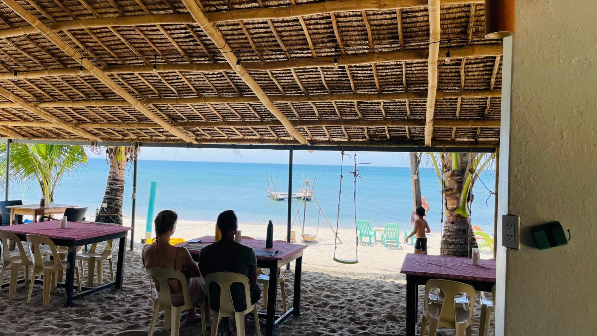 Footprints Beach Resort Agpudlos Eksteriør bilde