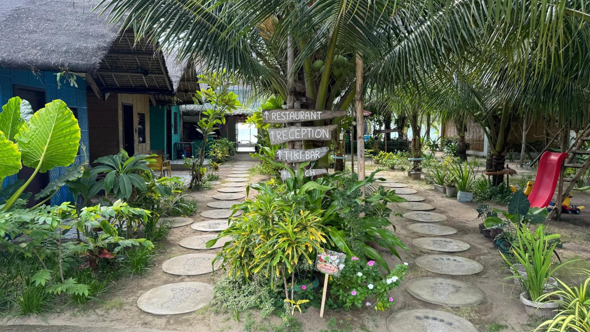 Footprints Beach Resort Agpudlos Eksteriør bilde